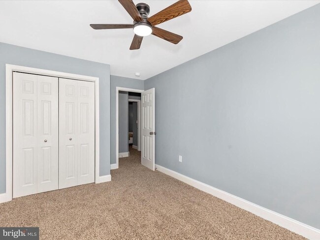Building Photo - 5443 Jonquil Ave