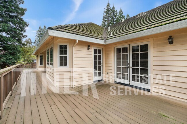 Building Photo - 3921 Rawhide Rd