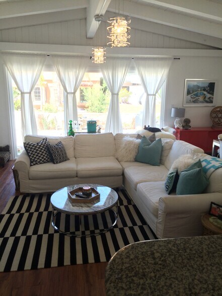 Previous tenant picture - 40 5th St