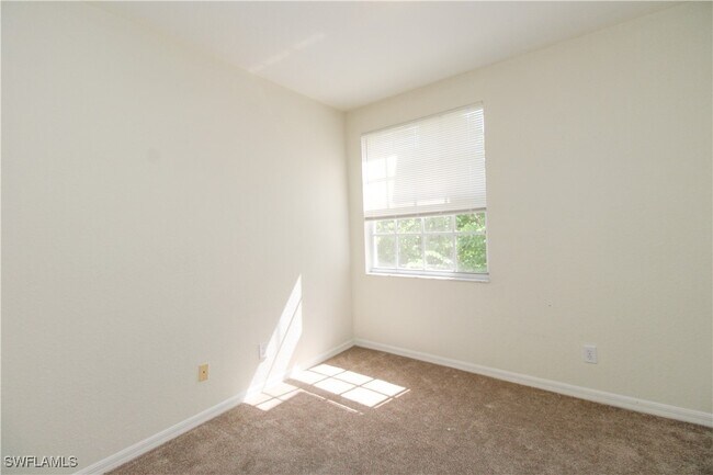 Building Photo - 4630 St Croix Ln