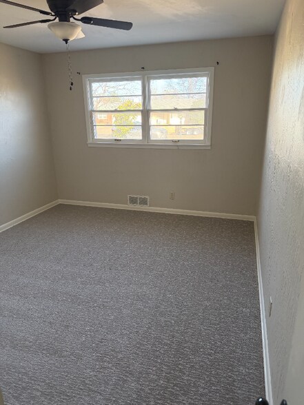 Building Photo - 5513 Andrews Ave