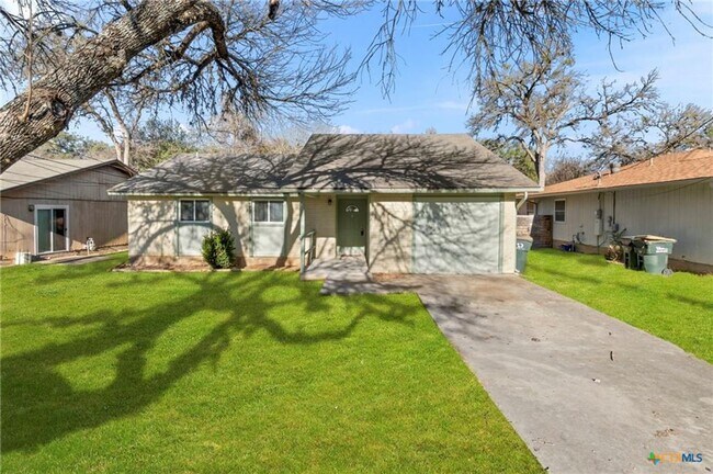 Building Photo - Well-Maintained 3-Bedroom Home – Ideal for Students & Professionals!