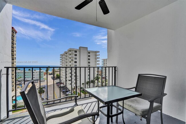 Building Photo - 1400 S Ocean Dr