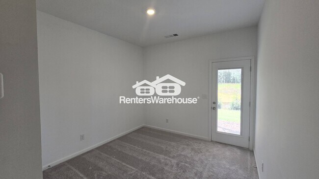 Building Photo - 6137 Wayburn St