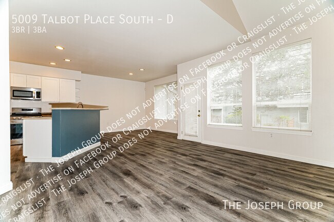 Building Photo - 5009 Talbot Pl S