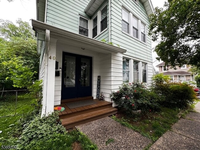 Building Photo - 40 Linden Ave