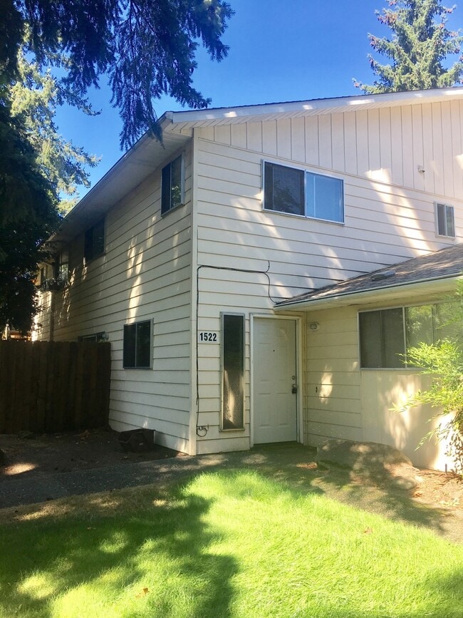Primary Photo - Great 2BD 2-Story Condo in Fantastic Casca...