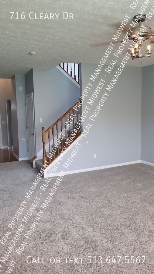 Building Photo - 716 Cleary Dr
