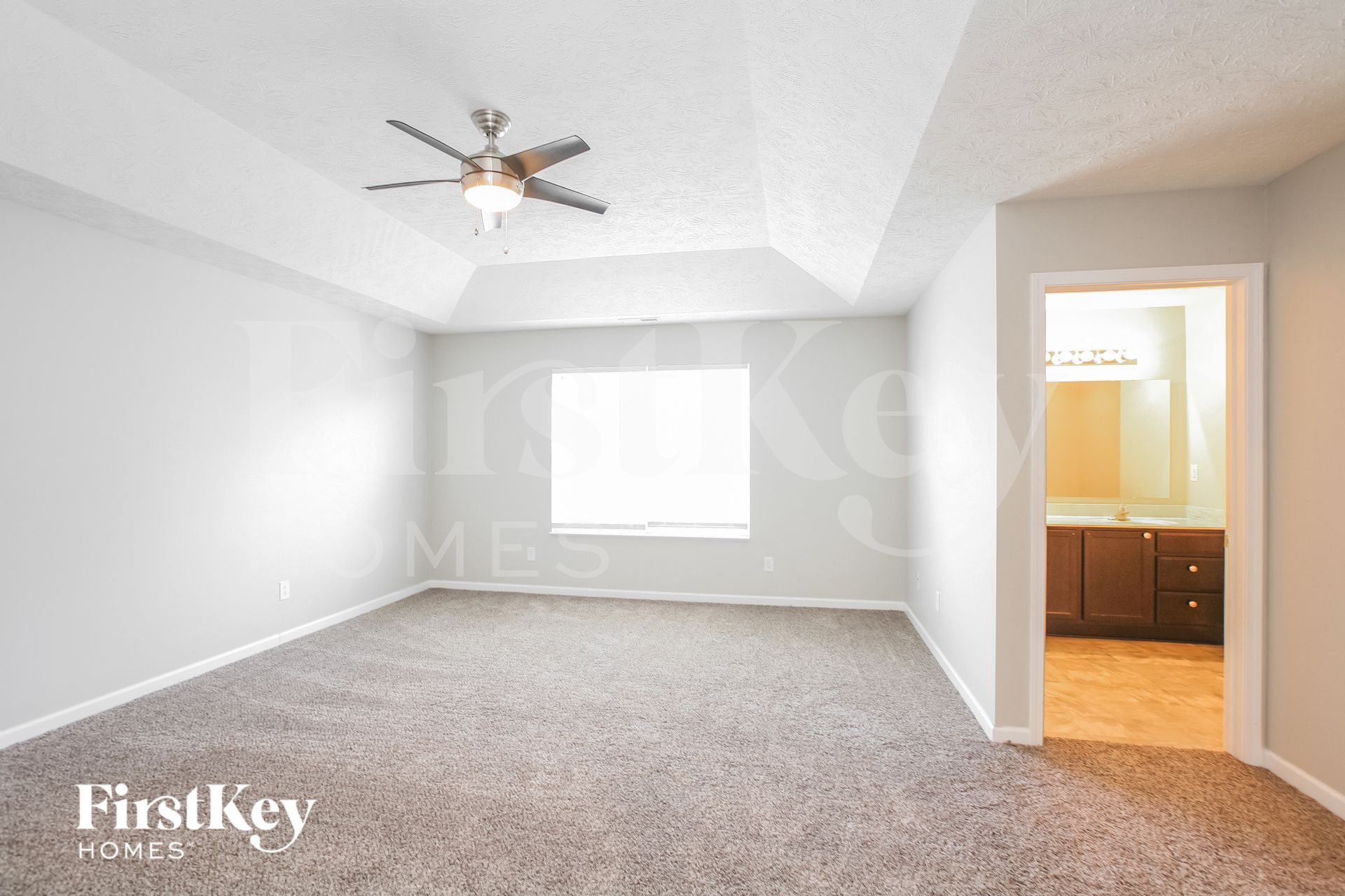 Building Photo - 958 Adena Ln