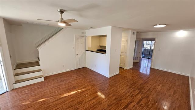 Building Photo - 3934 Brandon Park Dr