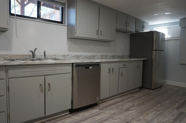 Building Photo - 3551 S 2200 W