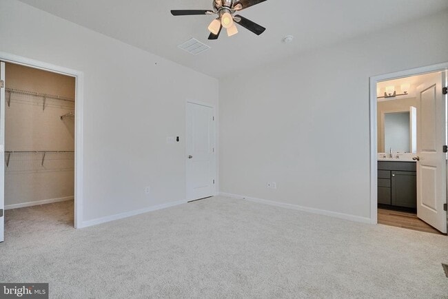 Building Photo - 2509 Gatwick Ln