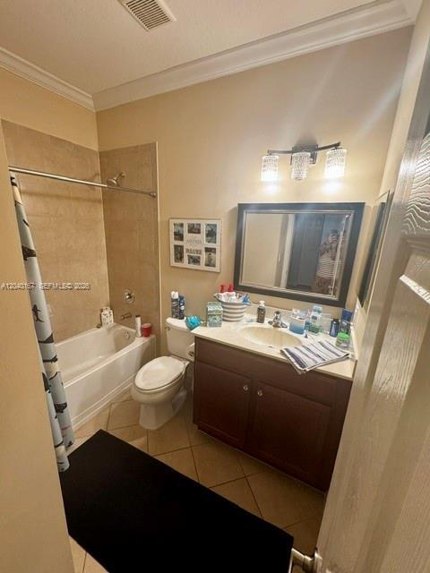 Building Photo - 16320 SW 71st Terrace