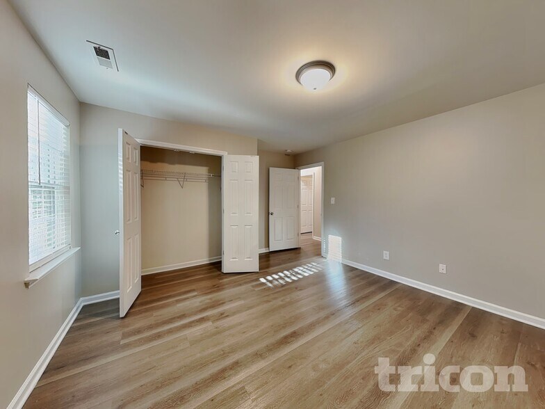 Building Photo - 633 Prickly Pear Dr