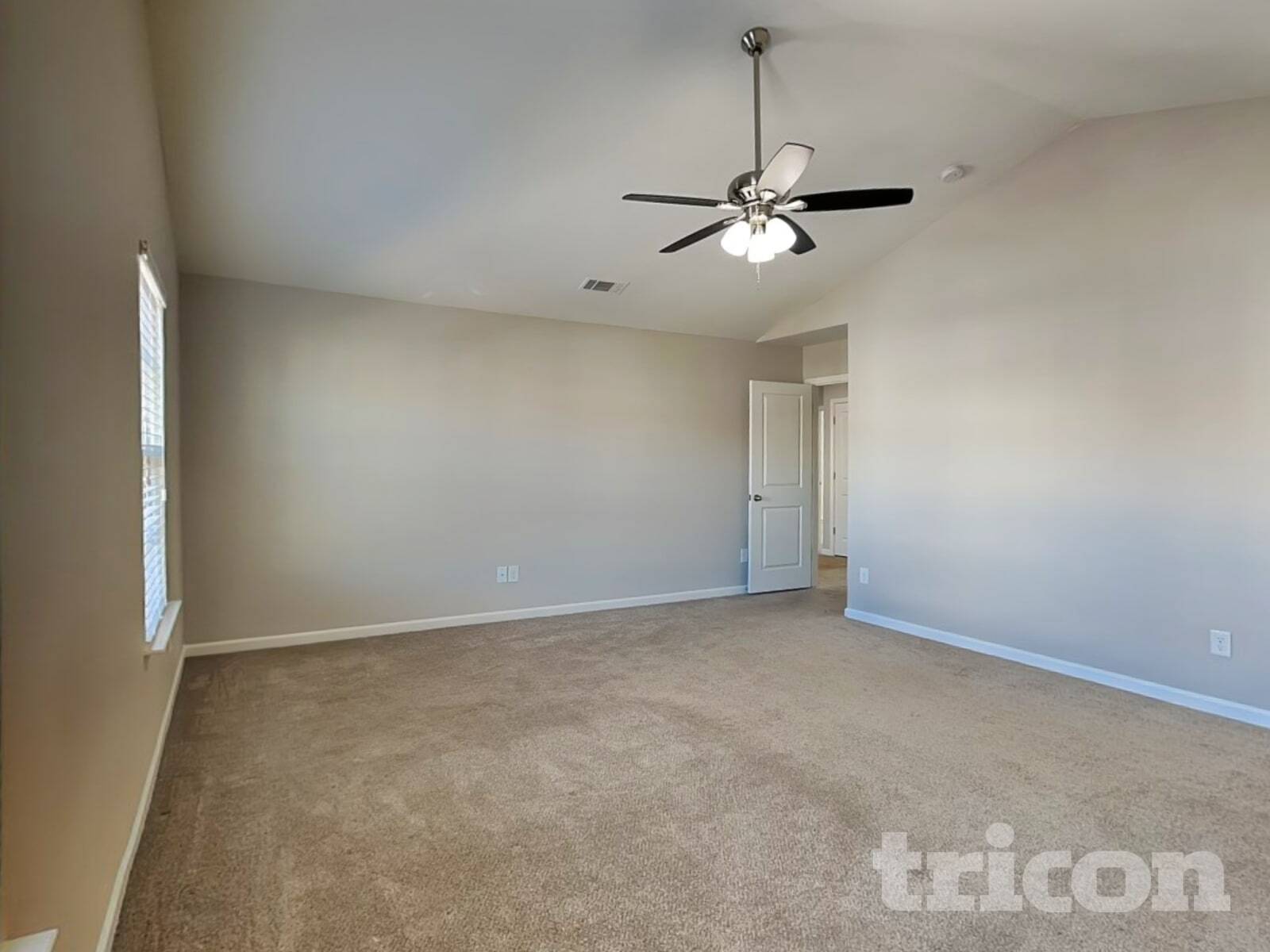 Building Photo - 1935 Windy Willow Ln