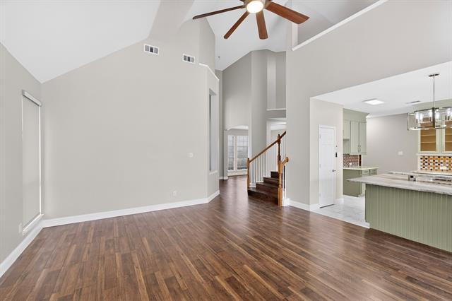 Building Photo - 1432 Meadow Vista Dr