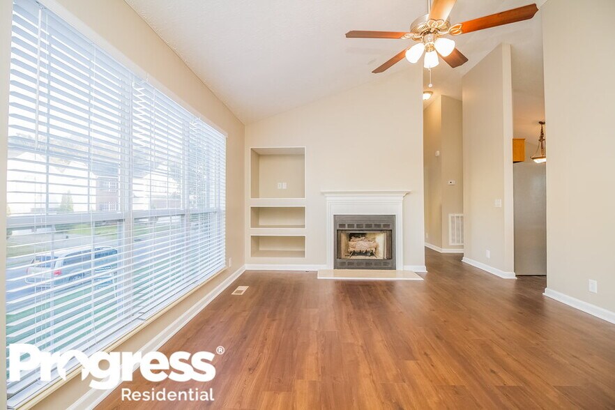 Building Photo - 5712 Cedar Ash Crossing