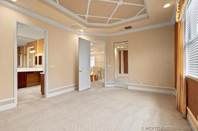 Building Photo - 2335 NW Via Della Ct
