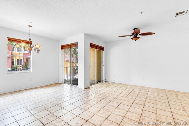Building Photo - 1106 Shoma Dr