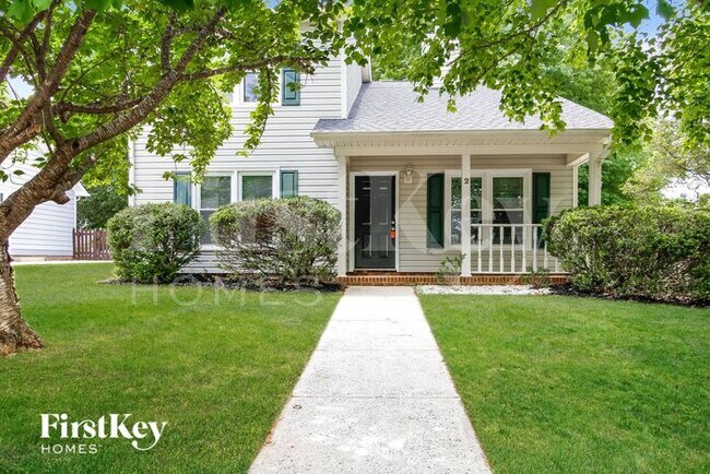 Primary Photo - 2 Hickory Knoll Ct