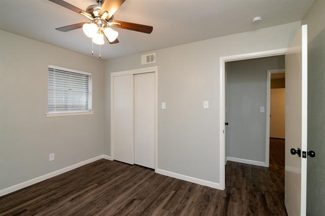 Building Photo - 4609 Biscayne Dr