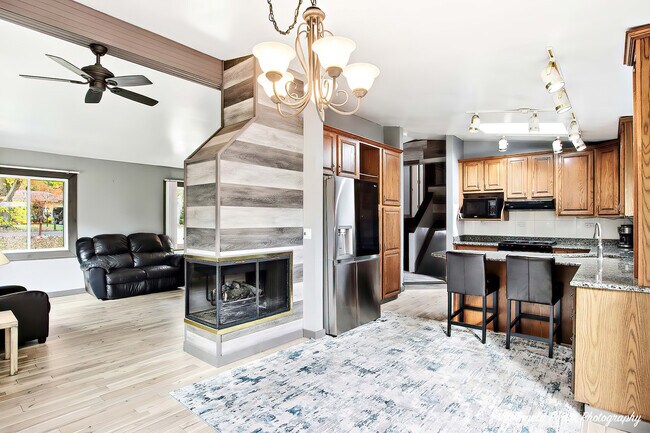 Building Photo - 34679 N Hiawatha Trl