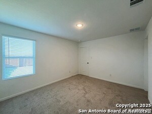 Building Photo - 534 Chevre Rd