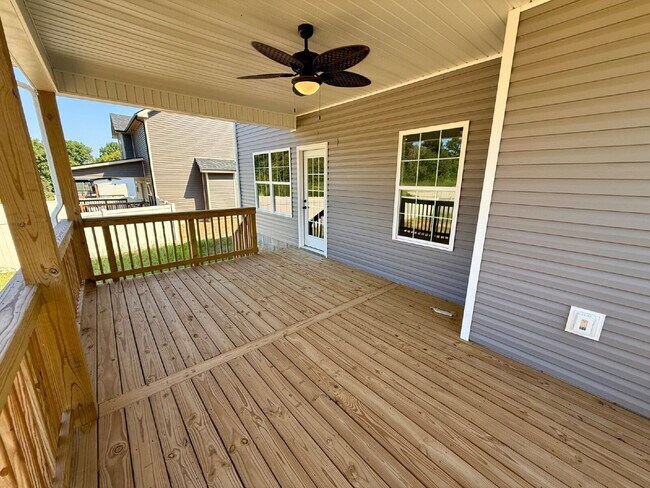 Building Photo - 166 Dewberry Rd