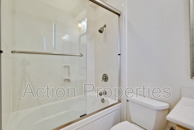 Building Photo - 4206 Rickeys Way