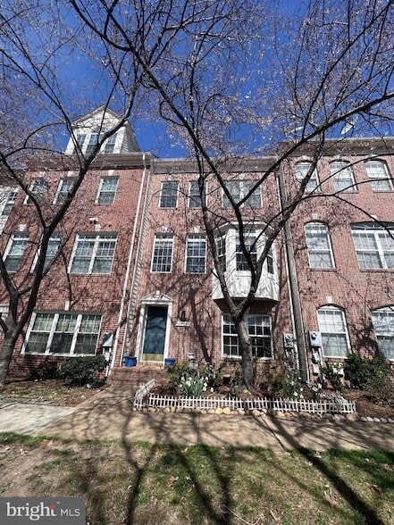 Building Photo - 6493 Powatan Knoll Ct