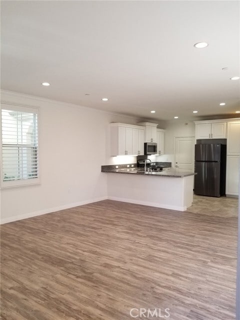 Building Photo - 74 Rose Arch