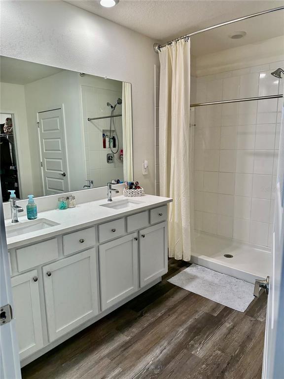 Building Photo - 17205 Barnwood Pl