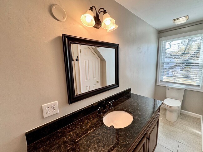 Building Photo - Great Neck Pool Home! First-Time Rental Available NOW! Pet Friendly - Corner Lot - Top Schools!