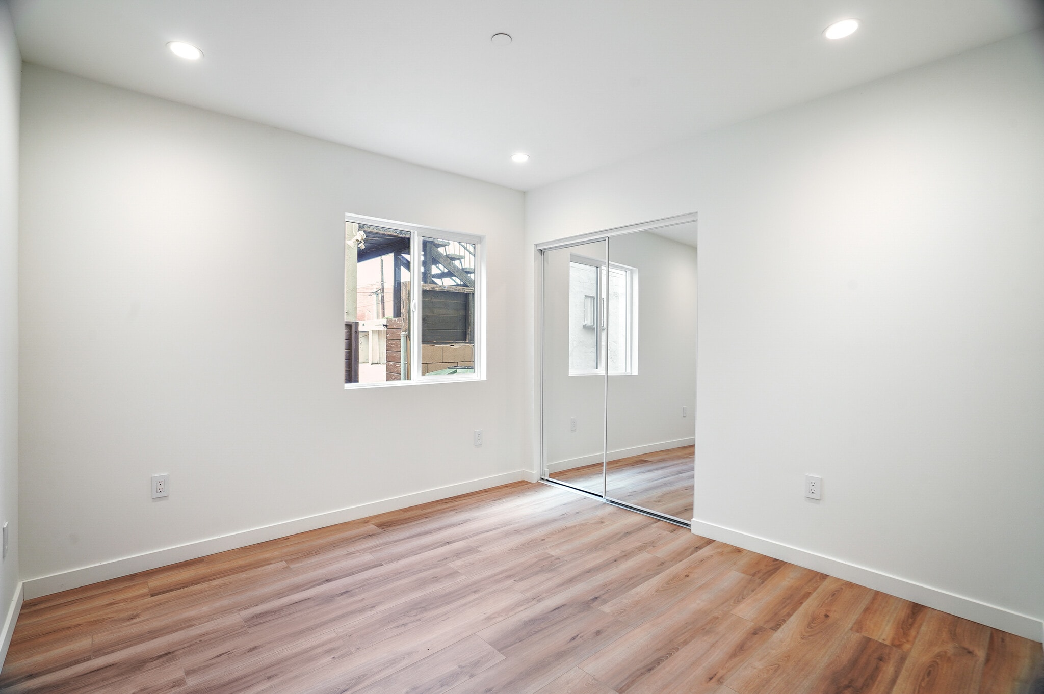 Building Photo - 5187 20th St