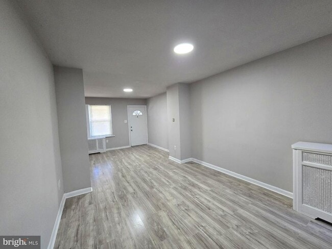 Building Photo - 5140 N Fairhill St