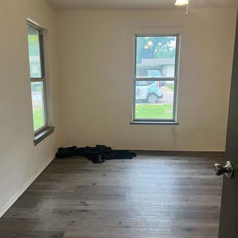 Building Photo - 124 Vandenburg Dr