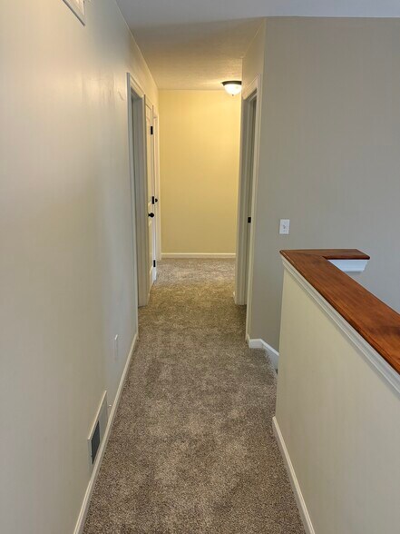 Hall - 409 Arabela Ct