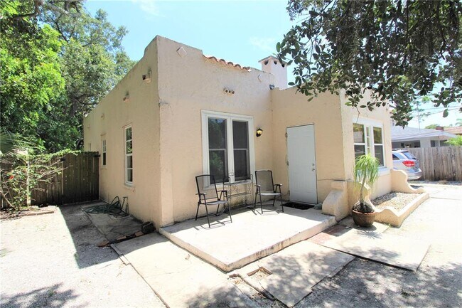 Building Photo - 1236 14th St