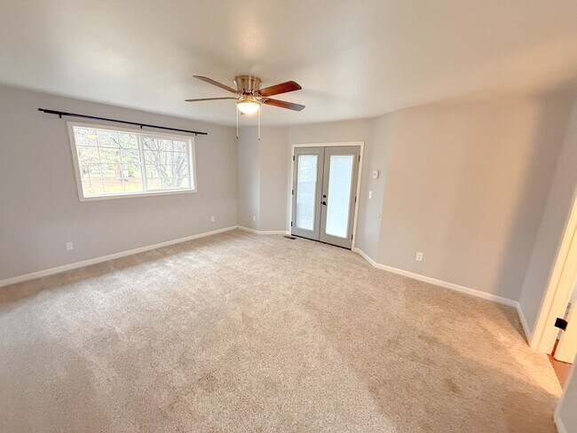 Building Photo - 4 Bedroom, 2 Bath in Pine Grove