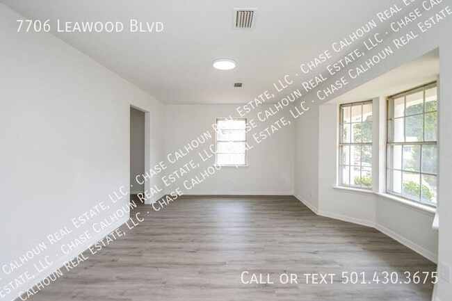 Building Photo - 7706 Leawood Blvd