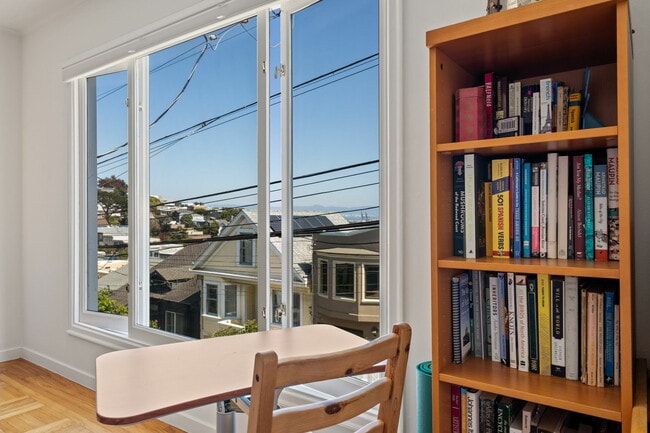 Building Photo - 232 Nevada St