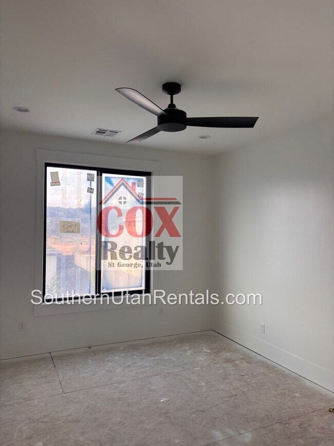 Building Photo - Ultimate Brand New Dream House - 6 bed | C...