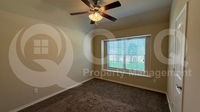 Building Photo - 617 Brock Dr