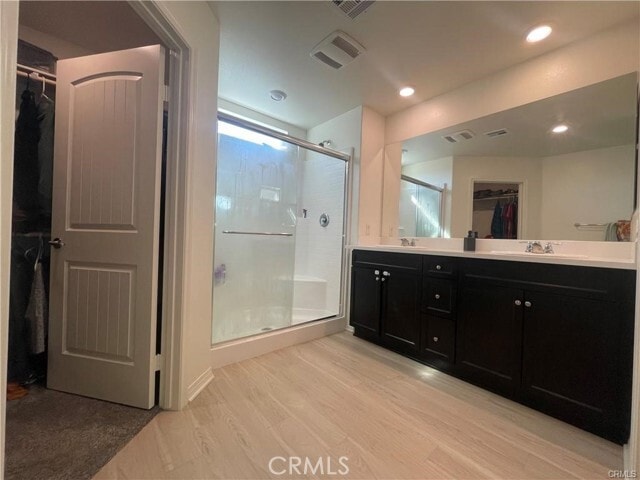 Building Photo - 3141 E Mt Rainier Drive