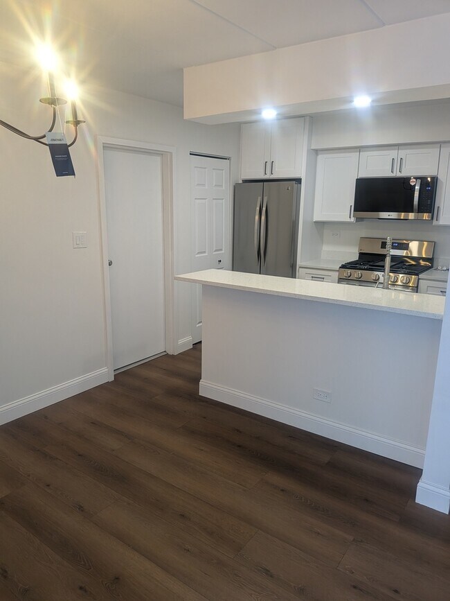 Building Photo - 201 E Janata Blvd