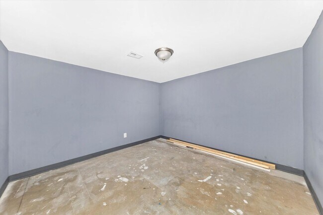 Building Photo - 13303 Country Ridge Dr