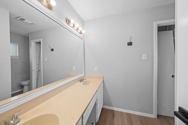 Building Photo - 4406 Owens Creek Ln
