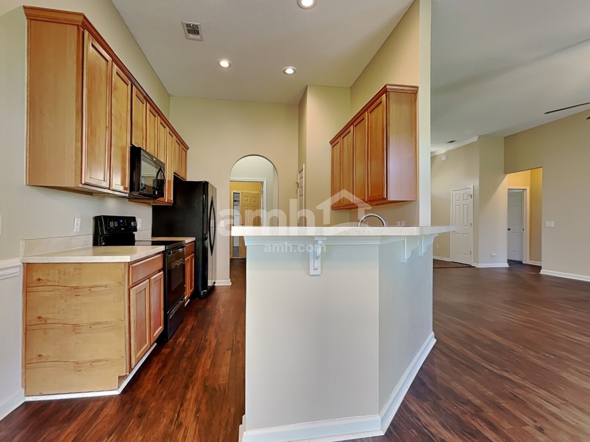 Building Photo - 822 Granite Ln