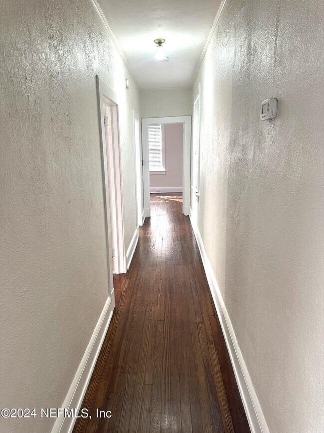 Building Photo - 2952 Park St