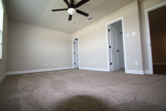 Building Photo - 1325-1329 White Sand Dr.